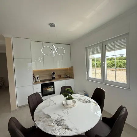 Vila Brkic Estate Kosor